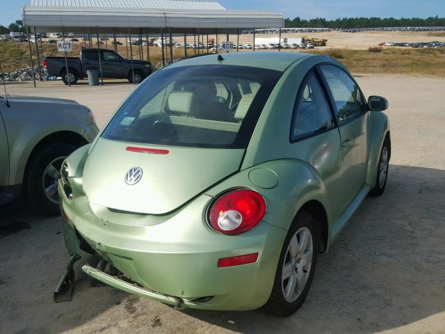 3VWPW31C47M512324 - 2007 VOLKSWAGEN NEW BEETLE GREEN photo 4