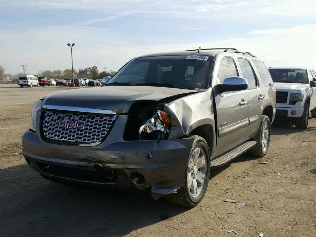 1GKFK13058J228866 - 2008 GMC YUKON SILVER photo 2