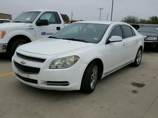 1G1ZC5EB2A4106541 - 2010 CHEVROLET MALIBU 1LT WHITE photo 2