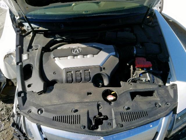 JH4KB2F64AC001581 - 2010 ACURA RL WHITE photo 7