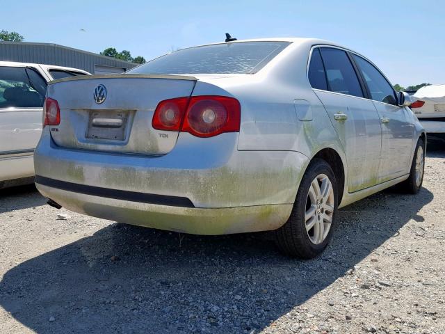 3VWCT71K76M058316 - 2006 VOLKSWAGEN JETTA TDI SILVER photo 4