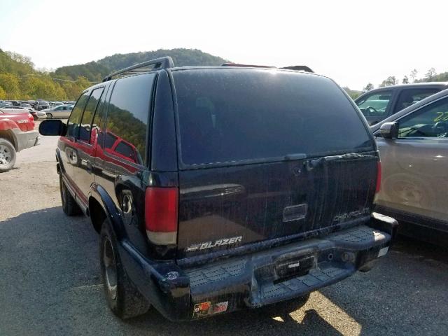 1GNCS13W5Y2334884 - 2000 CHEVROLET BLAZER BLACK photo 3