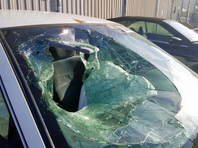 2G1WL52M4V9248420 - 1997 CHEVROLET LUMINA BAS 白色 照片 9