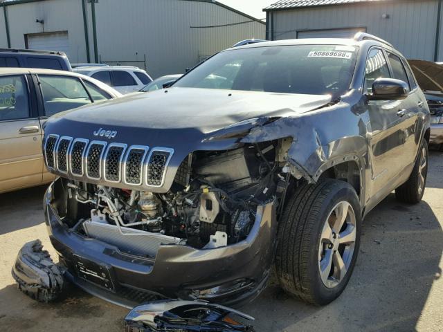 1C4PJMDX3KD111874 - 2019 JEEP CHEROKEE L GRAY photo 2