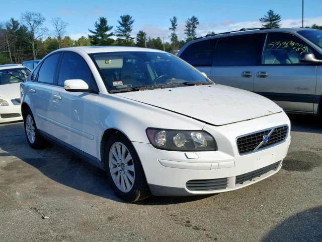 YV1MS382752065503 - 2005 VOLVO S40 2.4I WHITE photo 1