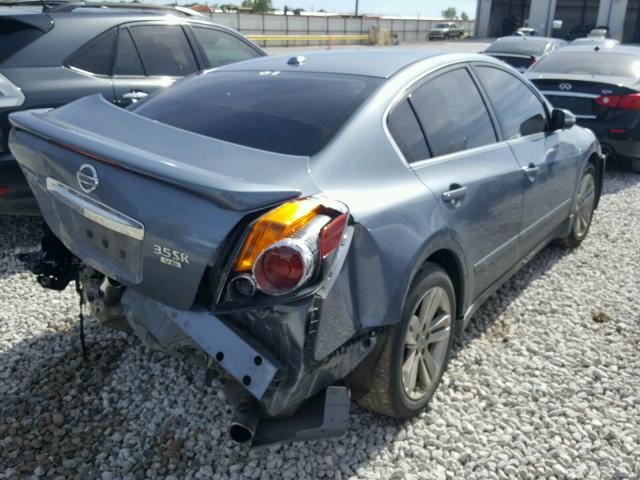 1N4BL2AP4AN410012 - 2010 NISSAN ALTIMA SR GRAY photo 4