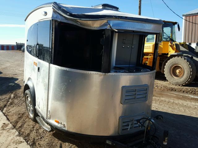 1SMG4DC17JJ203877 - 2018 AIRS TRAVELTRAI SILVER photo 1