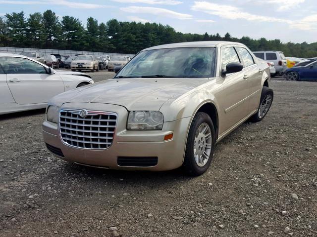 2C3KA43RX6H312794 - 2006 CHRYSLER 300 GOLD photo 2