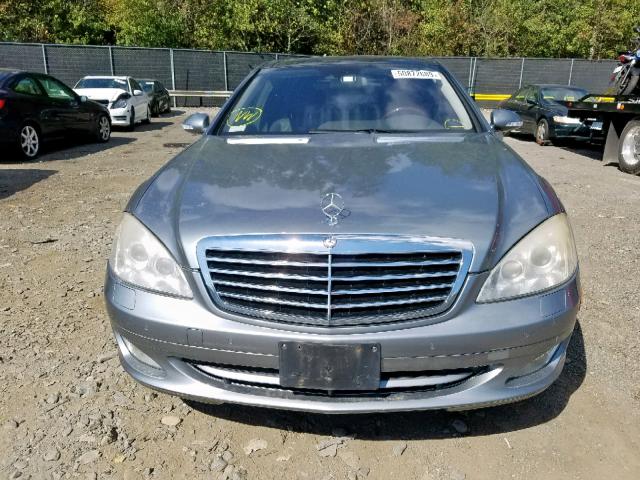 WDDNG71X47A090009 - 2007 MERCEDES-BENZ S 550 GRAY photo 9