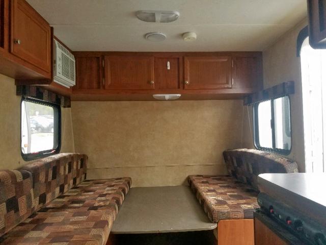 1UJBJ0AJXC17E0761 - 2012 JAYCO SWIFT SLX WHITE photo 5