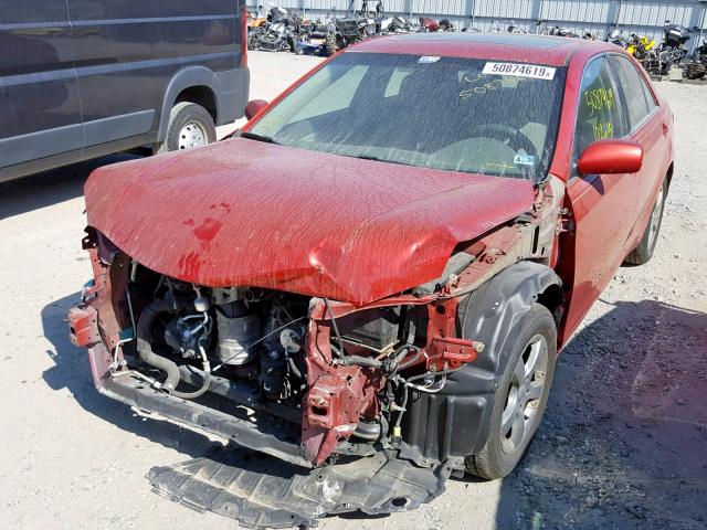 4T1BF3EK0BU668858 - 2011 TOYOTA CAMRY BASE RED photo 2