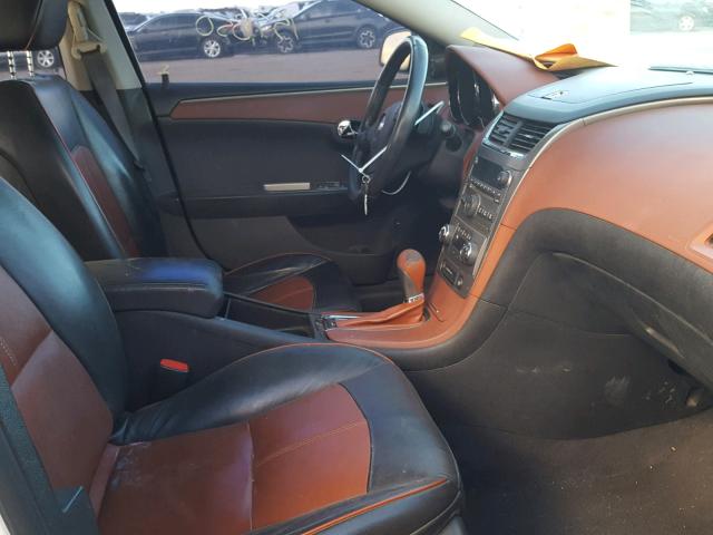 1G1ZK57798F173423 - 2008 CHEVROLET MALIBU LTZ 白色 照片 5