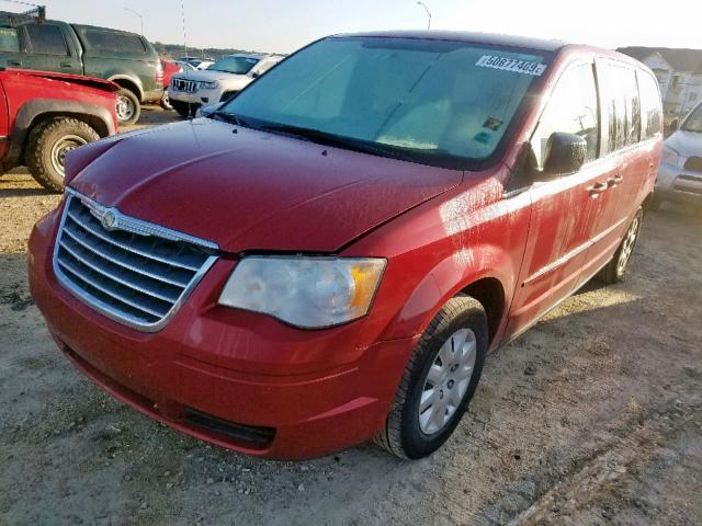 2A8HR44E59R604077 - 2009 CHRYSLER TOWN & COU RED photo 2