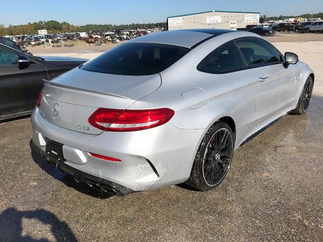 WDDWJ8GB8JF676990 - 2018 MERCEDES-BENZ C 63 AMG SILVER photo 4