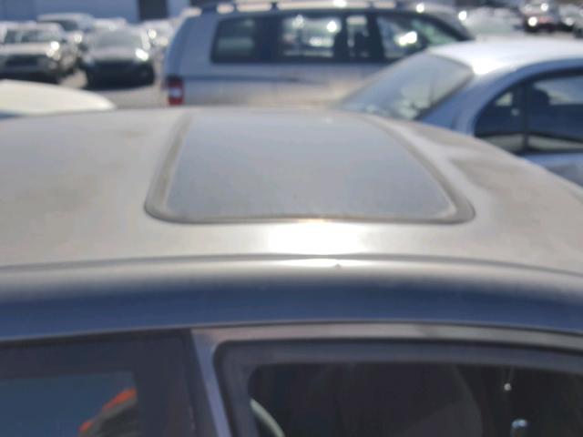 2T1BY32E55C376671 - 2005 TOYOTA COROLLA XR 灰色 照片 9