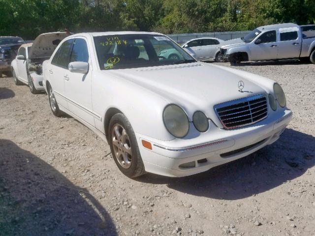 WDBJF65J82B472184 - 2002 MERCEDES-BENZ E 320 WHITE photo 1