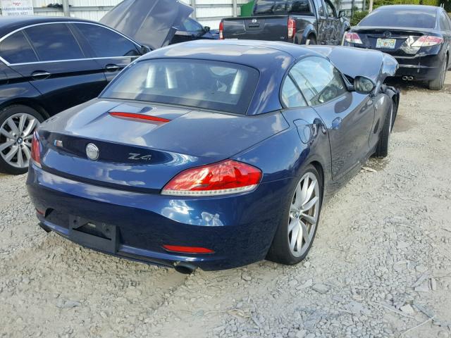 WBALM7C54CE384919 - 2012 BMW Z4 SDRIVE3 BLUE photo 4