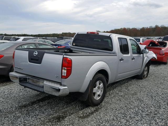 1N6AD09U17C403683 - 2007 NISSAN FRONTIER C SILVER photo 4