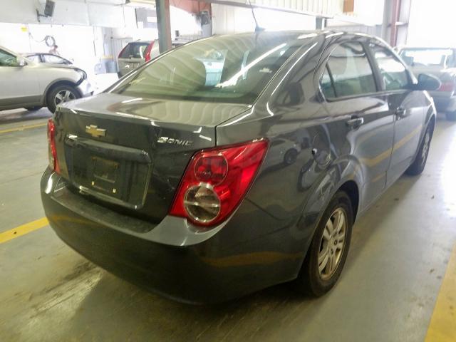 1G1JA5SH6C4231931 - 2012 CHEVROLET SONIC LS GRAY photo 4