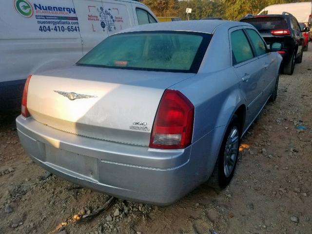 2C3JA43R35H640553 - 2005 CHRYSLER 300 SILVER photo 4