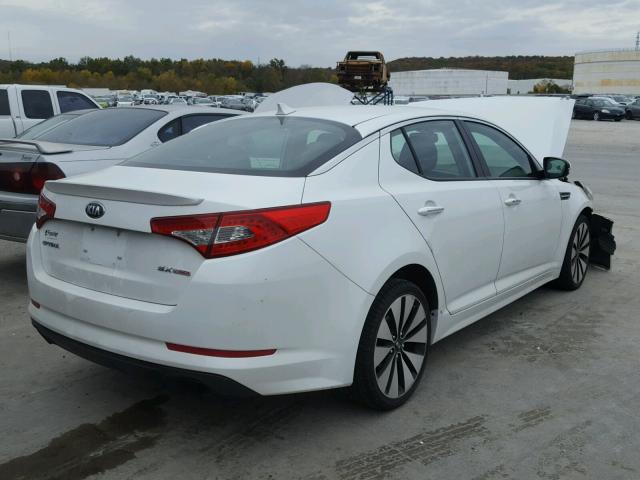 5XXGR4A62DG108185 - 2013 KIA OPTIMA SX WHITE photo 4