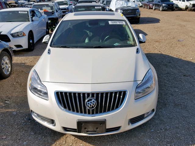 2G4GS5EV5C9204454 - 2012 BUICK REGAL PREM WHITE photo 9