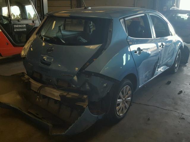 1N4AZ0CP7EC330099 - 2014 NISSAN LEAF S BLUE photo 4