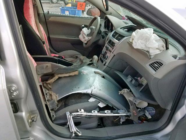 1G1ZC5EB1AF169862 - 2010 CHEVROLET MALIBU 1LT 银色 照片 5