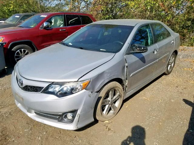 4T1BF1FK3CU138985 - 2012 TOYOTA CAMRY BASE SILVER photo 2