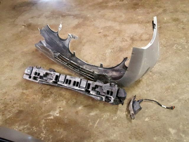 2G4WC582981169448 - 2008 BUICK LACROSSE C SILVER photo 9