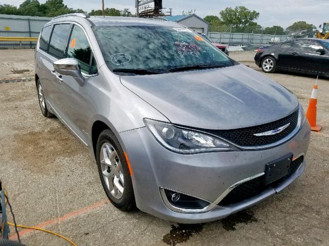 2C4RC1GG0JR320367 - 2018 CHRYSLER PACIFICA L SILVER photo 1