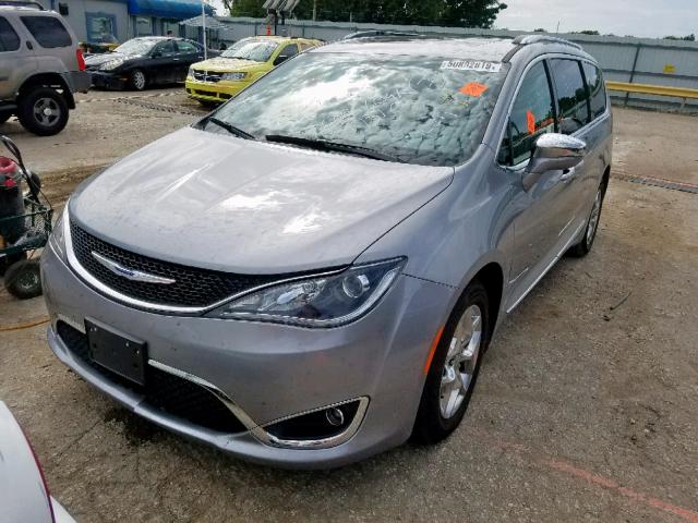 2C4RC1GG0JR320367 - 2018 CHRYSLER PACIFICA L SILVER photo 2