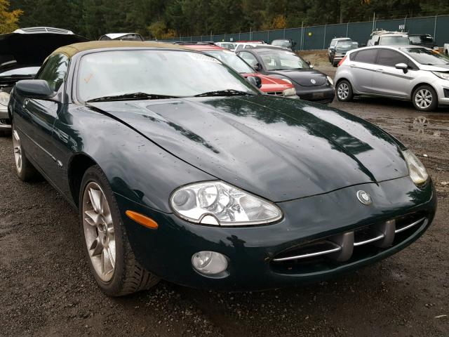 SAJDA42C72NA27977 - 2002 JAGUAR XK8 GREEN photo 1