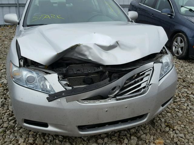 4T1BB46K88U030852 - 2008 TOYOTA CAMRY HYBR SILVER photo 9