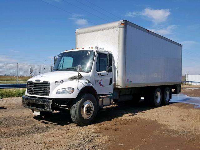 1FVHCYDC76DW39964 - 2006 FREIGHTLINER M2 106 MED WHITE photo 2