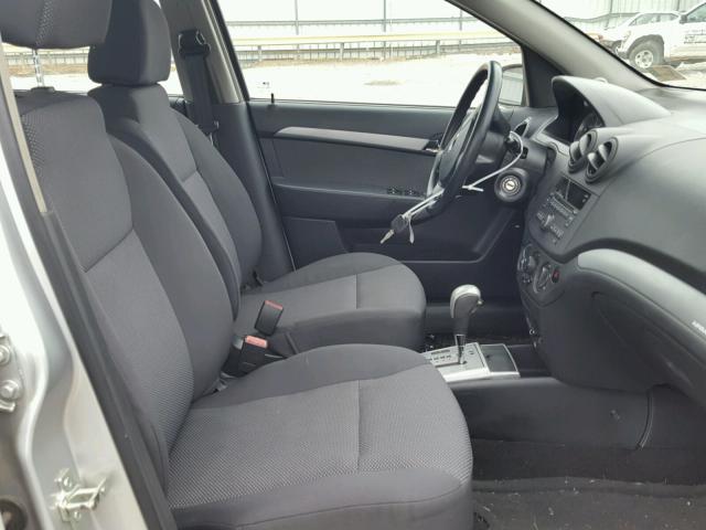 KL1TD5DE9BB143564 - 2011 CHEVROLET AVEO LS SILVER photo 5