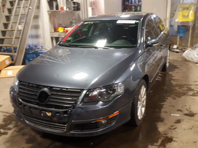 WVWJM7AN6AE109661 - 2010 VOLKSWAGEN PASSAT KOM GRAY photo 2