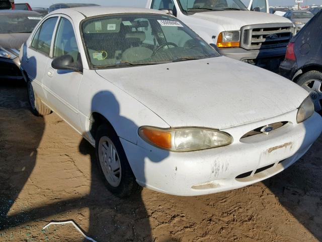 3FAFP13P42R147225 - 2002 FORD ESCORT WHITE photo 1