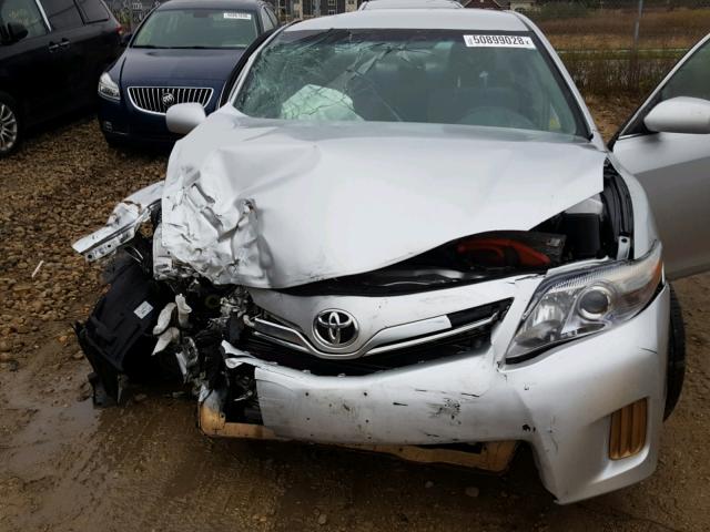 4T1BB3EK6BU140351 - 2011 TOYOTA CAMRY HYBR SILVER photo 7