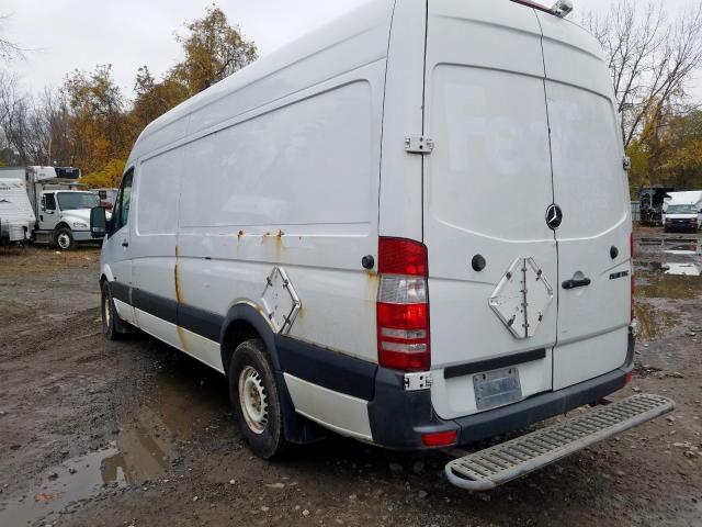 WD3PE8CB1C5681444 - 2012 MERCEDES-BENZ SPRINTER 2 WHITE photo 3