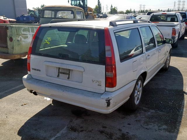 YV1LW61J9Y2717433 - 2000 VOLVO V70 BASE WHITE photo 4