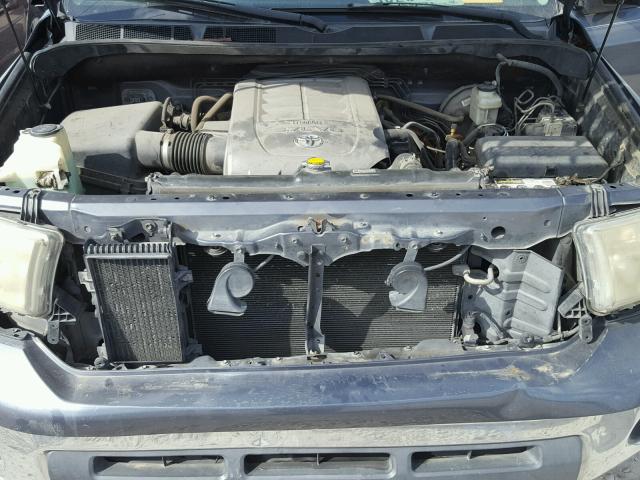 5TFRV54187X010964 - 2007 TOYOTA TUNDRA DOU GRAY photo 7