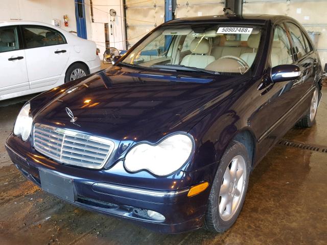 WDBRF61J02F190185 - 2002 MERCEDES-BENZ C 240 BLUE photo 2