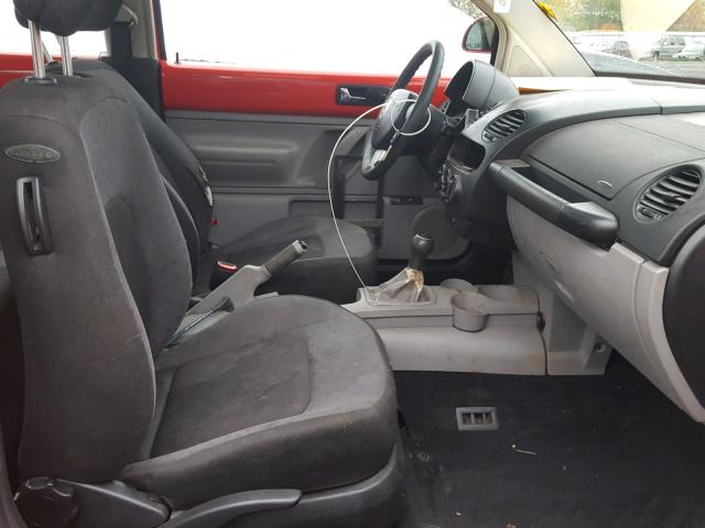 3VWCA21C0XM417329 - 1999 VOLKSWAGEN NEW BEETLE წითელი ფოტო 5