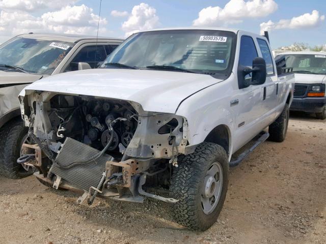 1FTWW31P55EC58613 - 2005 FORD F350 SRW S WHITE photo 2