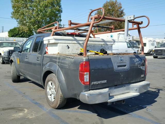 1N6AD0ER1AC408651 - 2010 NISSAN FRONTIER C GRAY photo 3