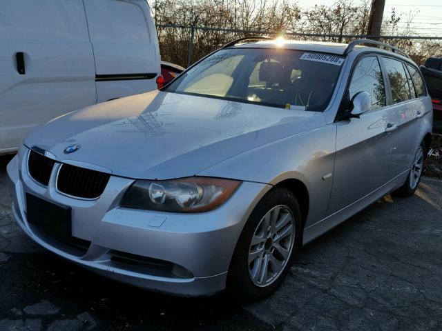 WBAVT73557FZ35337 - 2007 BMW 328 XIT SILVER photo 2