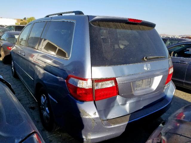 5FNRL38465B074376 - 2005 HONDA ODYSSEY EX BLUE photo 3