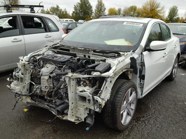 19VDE1F55DE015918 - 2013 ACURA ILX 20 PRE WHITE photo 2