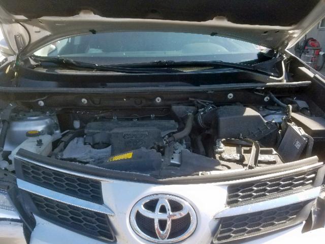 2T3DFREV0FW366778 - 2015 TOYOTA RAV4 LIMIT SILVER photo 7